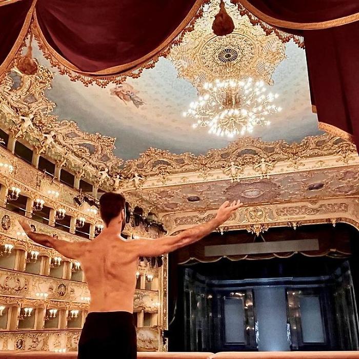 102608344-13ea6b1e-61b1-4a3a-8e91-54af5ff907f3