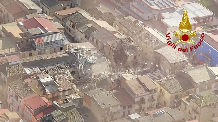 102126384-c517adef-9ccc-4d8e-8130-788b63255356