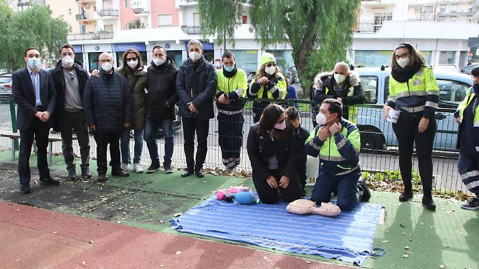 143806764-2594f259-f051-447f-a843-0f5ba006168a