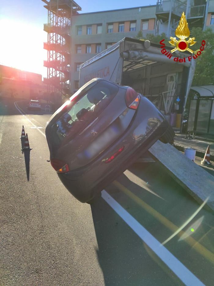 104311446-cf2485f3-55ca-4e45-95cf-f083e33db98f