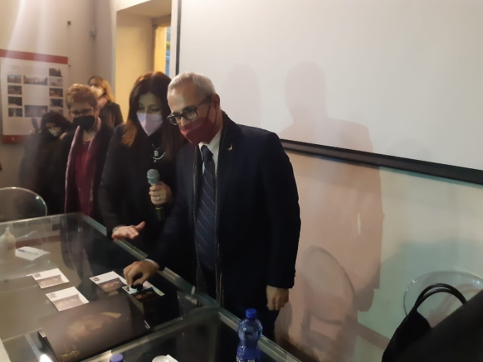 183429347-0fabba2b-fad3-482c-b993-7c01350ee882