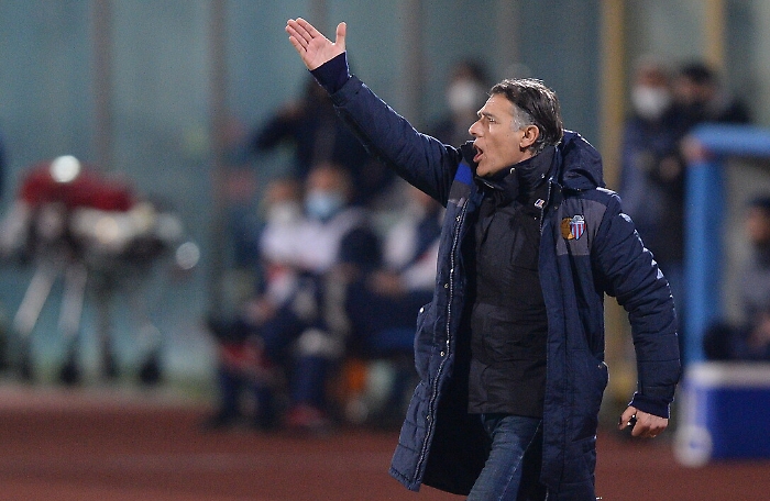 193404086-e2d7b41f-4d82-44a2-9066-cec2c70b3514