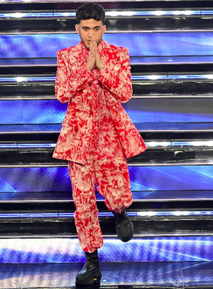 233135183-6884b06f-8307-44ba-9275-c3b23b0cb085