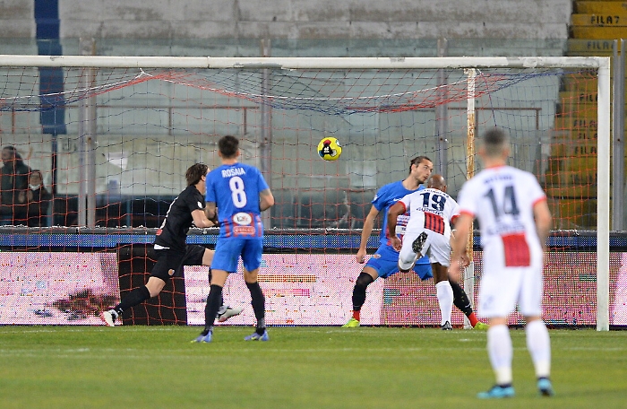 191907291-574a0bf4-b6de-4d4c-9915-09fac2747bdd