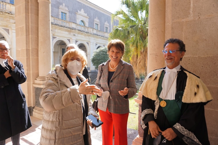 162058001-dc451164-a450-41af-94b1-2323245490d3