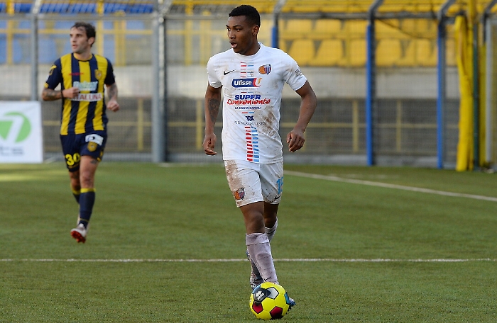 162406321-69d4c627-3ce3-42a0-8990-23438da55f5a