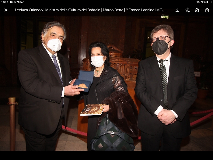 141051999-91b7a9eb-288a-4a3d-baac-59dc4db5159d