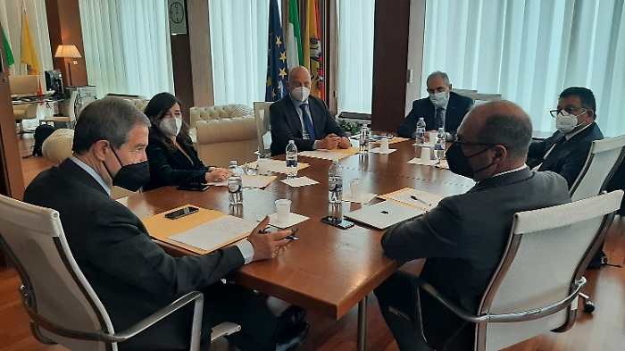 133657912-8fe100aa-c829-43a1-b522-18acbf2ff862