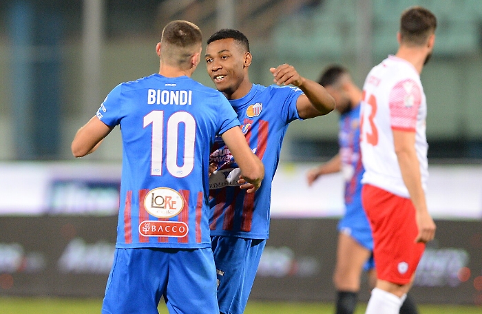 115607222-7f2fda24-b5de-40a1-b743-9ba00cb0fdfc