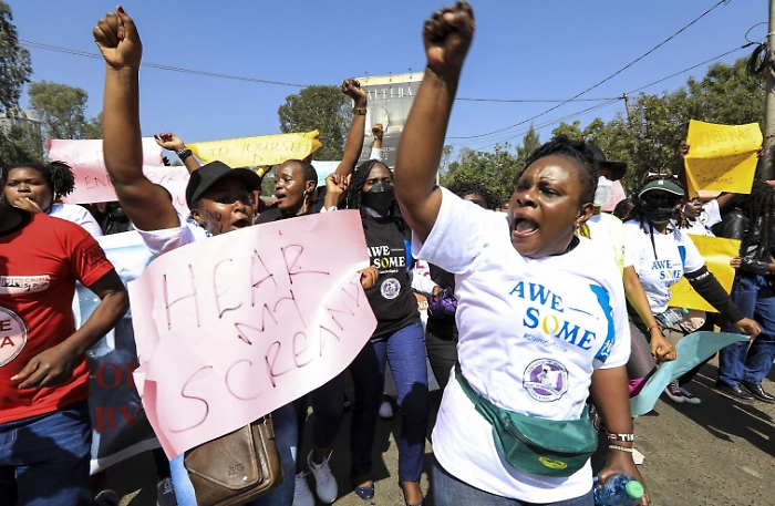 115341098-bfa8bc4c-9306-4380-8eb5-2184aa254071