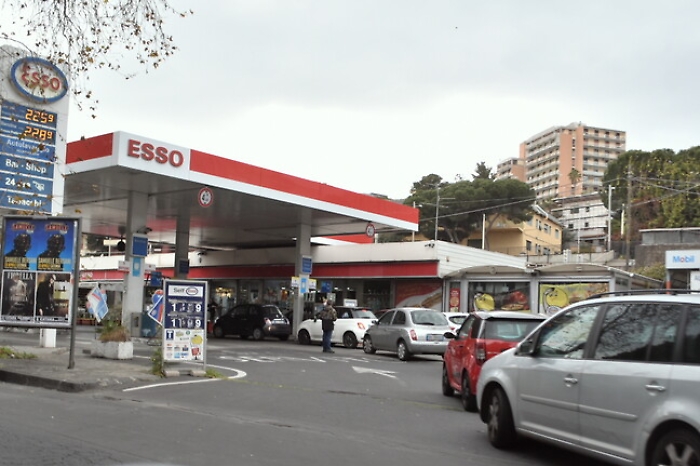 141749106-654f5a4f-747d-4f02-9071-300e2d462023