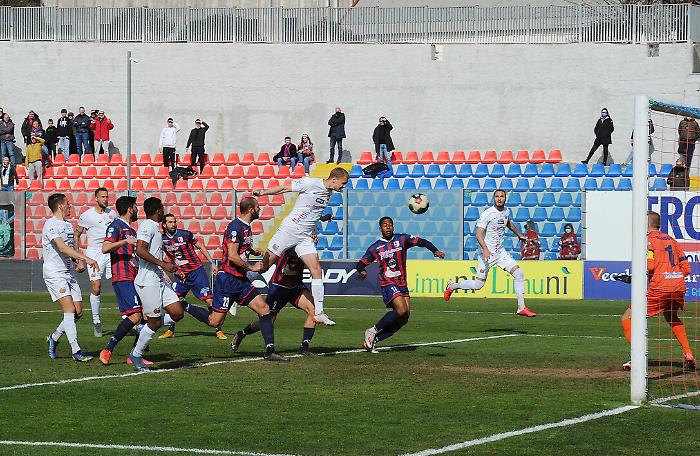 161233110-b7bc5feb-8d91-41bd-8edc-7193b371889f