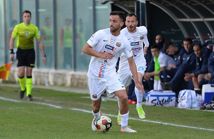 165136672-b8a75b85-fcf9-468a-b873-ed2a4fa81687