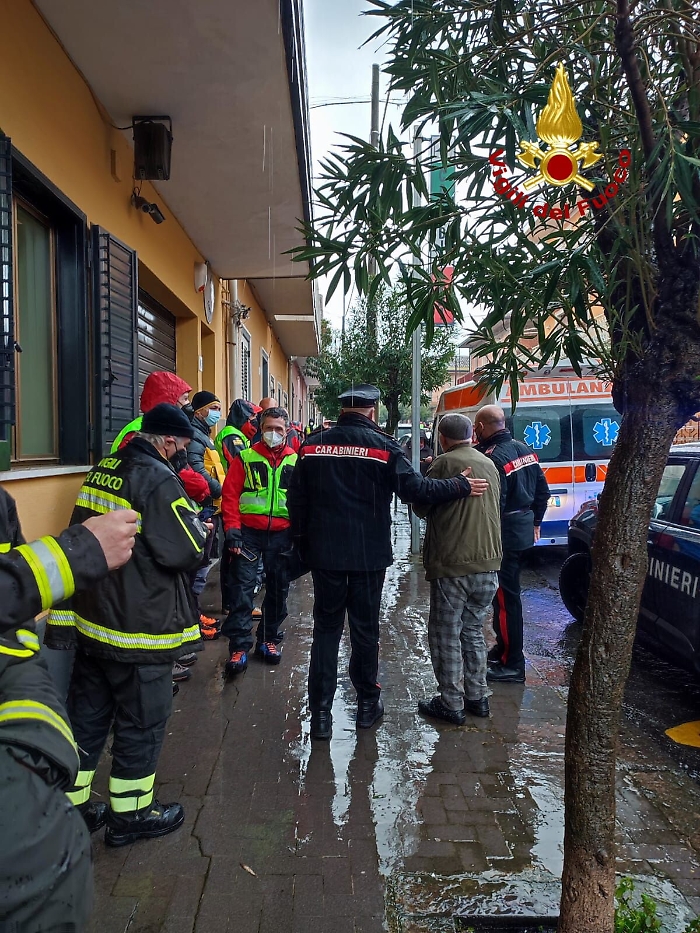 123741817-6c5da7e2-1148-427d-8c55-da80dee3f390