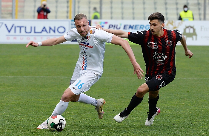 164718411-c0f9fac0-3ba6-47d9-b478-6377e9bc146c