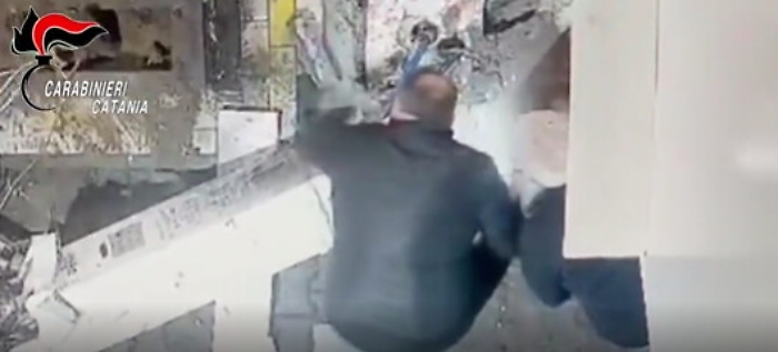 094122527-2bc53c7a-26fd-4281-bdea-da4895324cb9