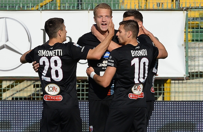 165705916-50de3b4a-627c-4fec-a271-3062553313ee