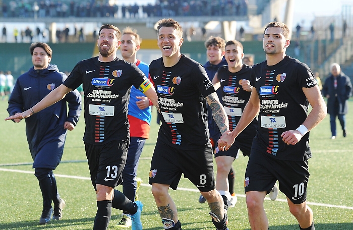 165825001-f8870455-dddb-4b8f-b7df-371236cdc2c3