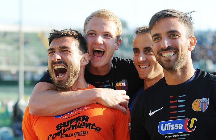 165935795-364a2a57-bdb7-4d51-b5ba-2411186da52d