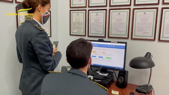 235340448-6d727702-c25d-4eb0-9a59-74d9167184a7