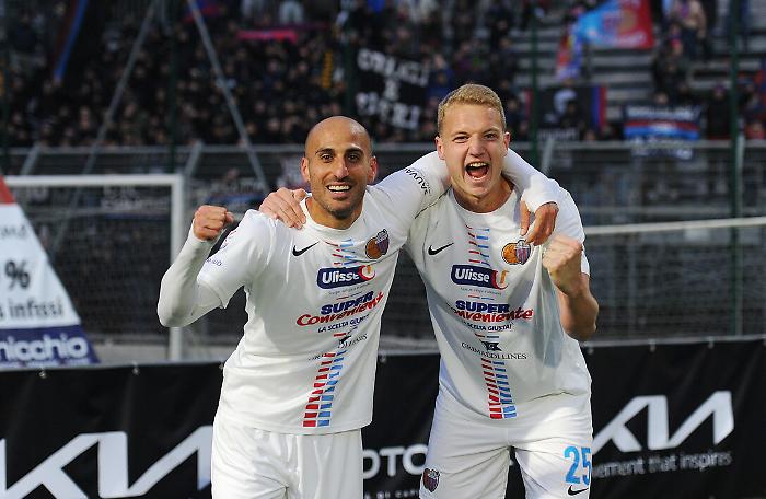 182027543-7f092a52-672e-4d05-9d90-2a150ee6ea45