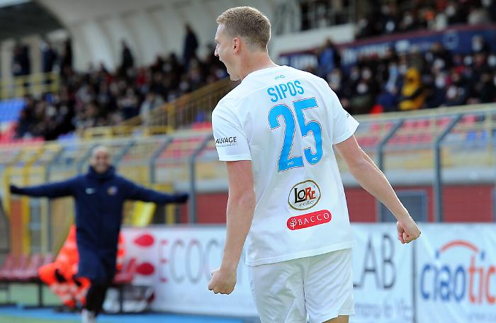 182149911-9b4057be-0a90-47ce-aa64-fe6a6d0a5d48