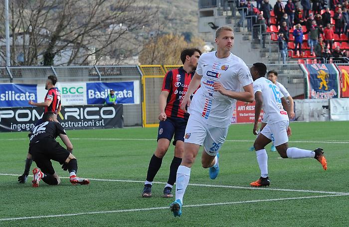 182151006-ec9b58d4-f9bf-4452-9e2f-3df9c280ff24