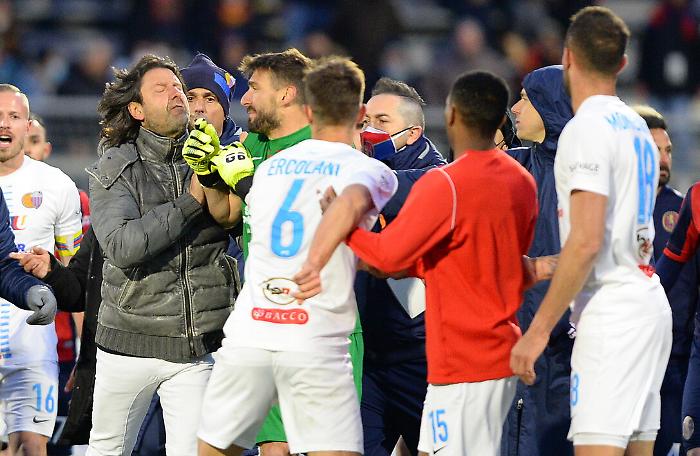 182346904-37035f46-5214-46b6-8b1a-653714286bf8