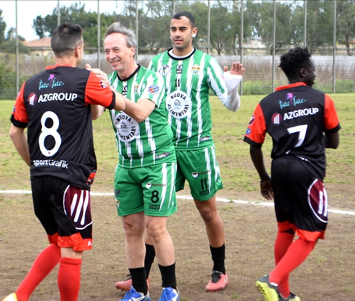 145304612-486c756e-91a8-4703-ac80-c3a1f87404d7