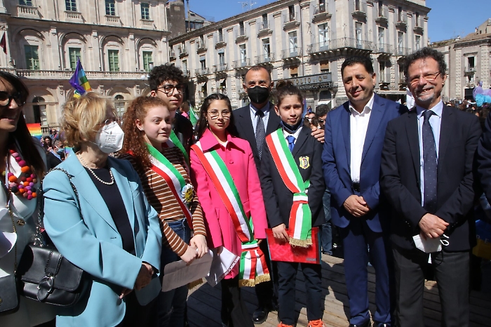 111115011-7f7c11e1-60f4-4032-9cc8-9de1716cd55f