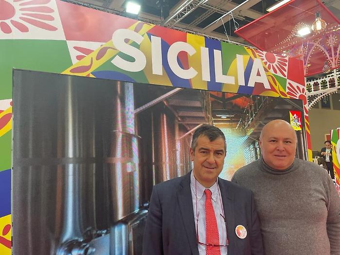 203501181-c281a33f-9b7c-4e20-811c-c86f227419e1