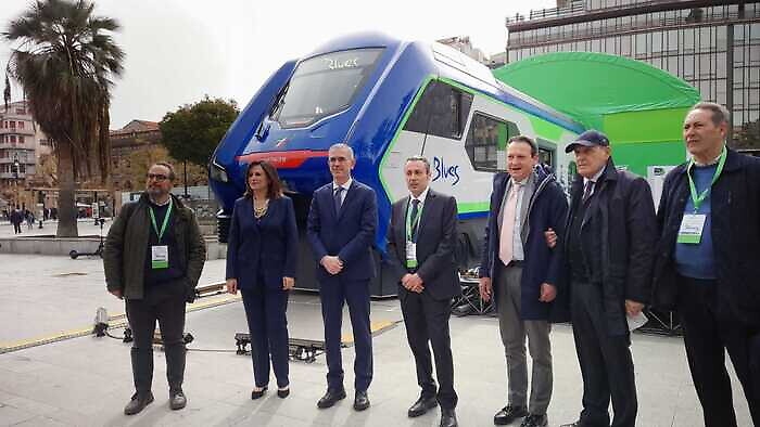 152800279-51cfa20b-6f3b-45d4-824c-443de9647190