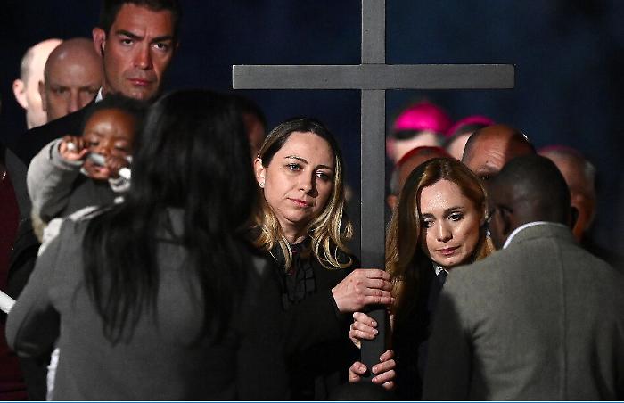 211225942-bfa4850a-2f57-4189-a75d-306292868f96