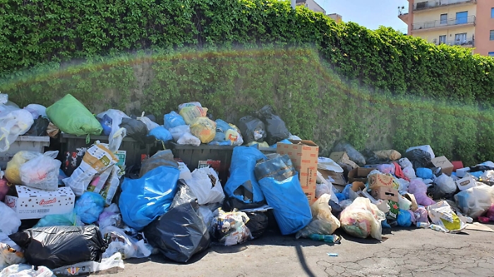 105637522-fb10bc00-5b3a-4399-8b25-8060a6759d10