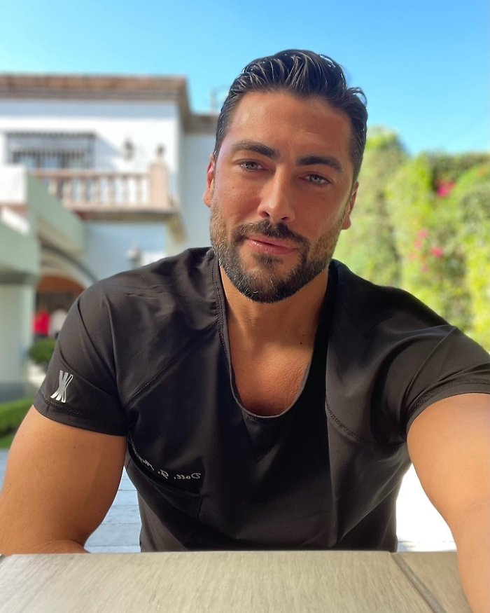 134832787-c8748079-4e8f-4982-8bf7-93aa12b2ed96