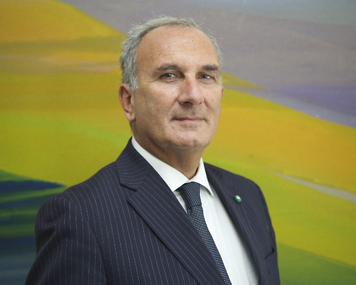 111033181-18c8f76c-33cf-439d-9d2c-97aef51c0356