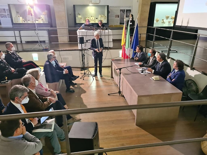 172327708-f749f558-85a4-450f-b010-d156fcfa47ed