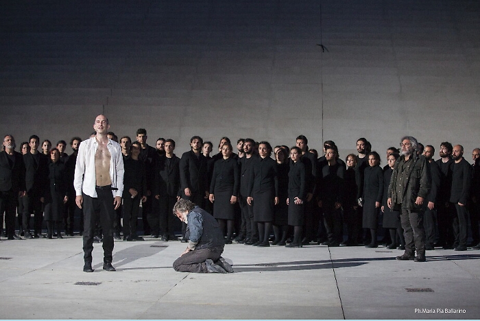 112457514-04cc8778-f845-498c-9cf3-0e032320e0e5