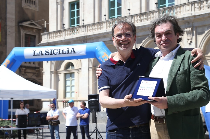 130339894-0e8094f6-366f-4694-b31a-33bcb7ba15a3