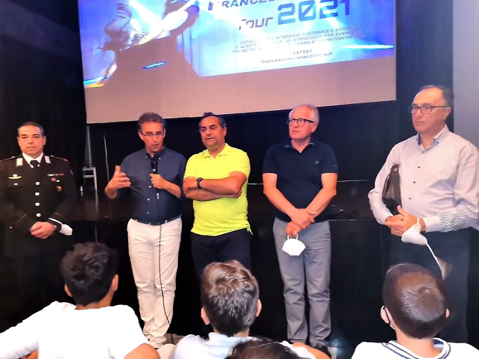 210740406-09a32c2d-ce9e-4c83-a81d-95389e36f663