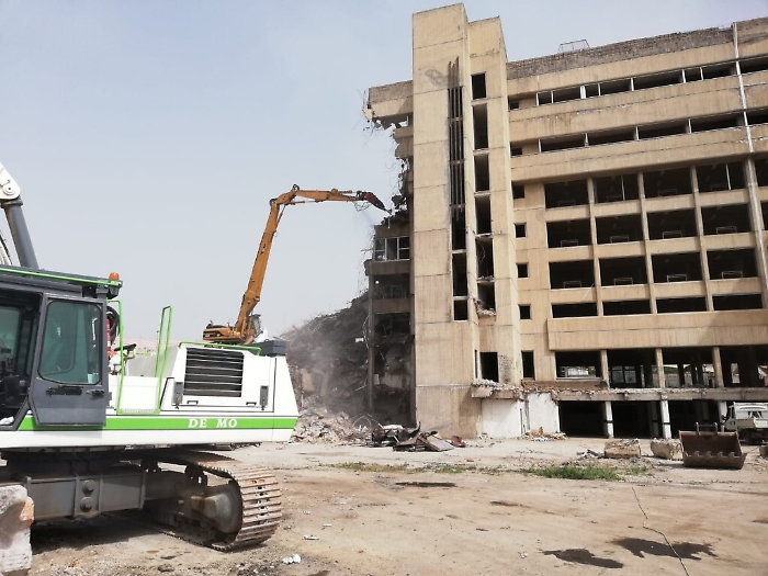 090840223-b67b8aa9-3ff7-4dd4-bb65-9dbd76f41554