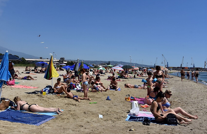 123605993-65c9c96f-307f-484c-b6c1-3befede11c90