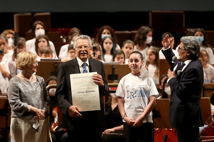 141433901-47b7834f-6347-4706-a5f6-3f7d5537ff2f