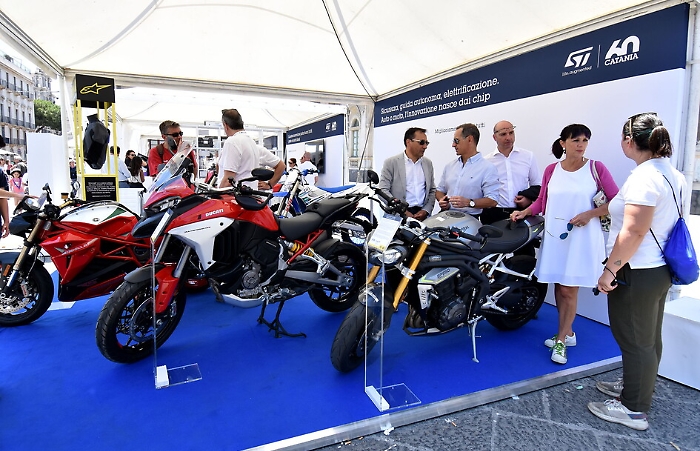 123331194-fc8ca22d-3189-4e52-9dd2-390e1aae37c3