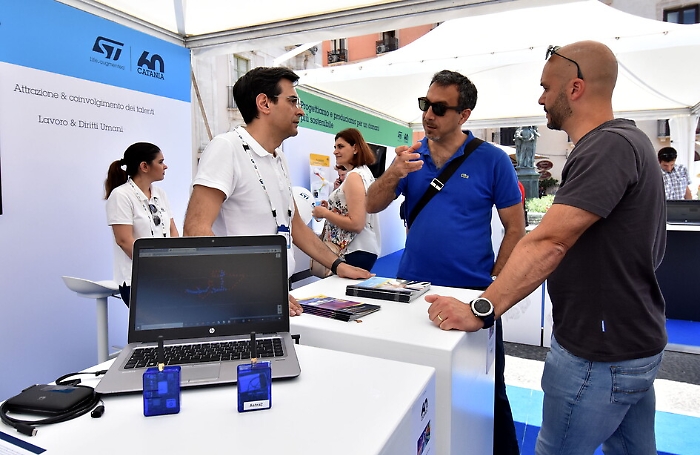 123929676-457a8c7c-f75d-424e-bbf5-a15b712871b5