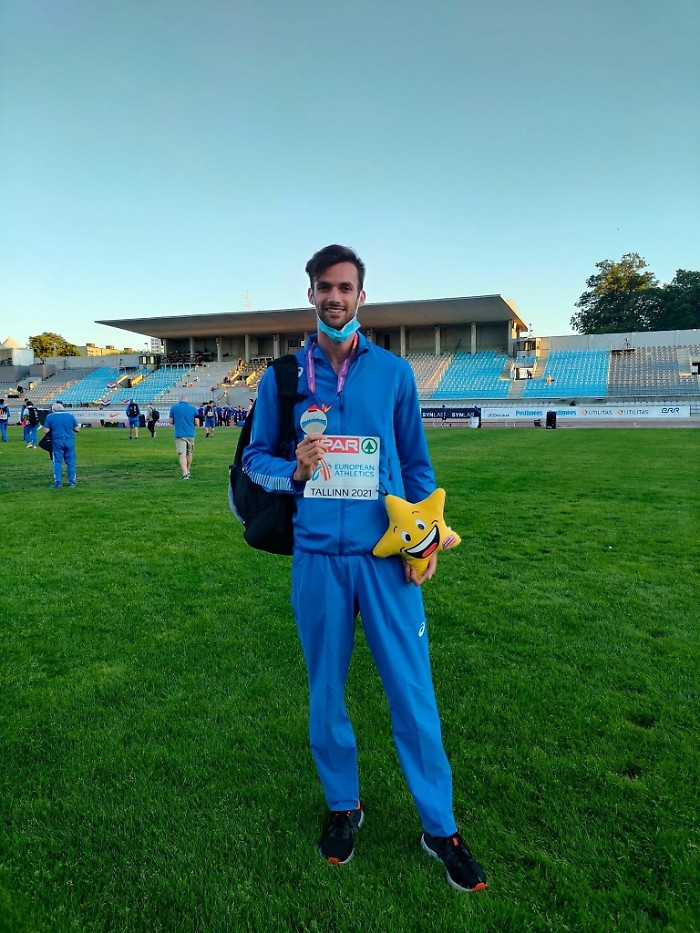 152512837-002b0519-688c-4fe1-baa7-b6c632be7862