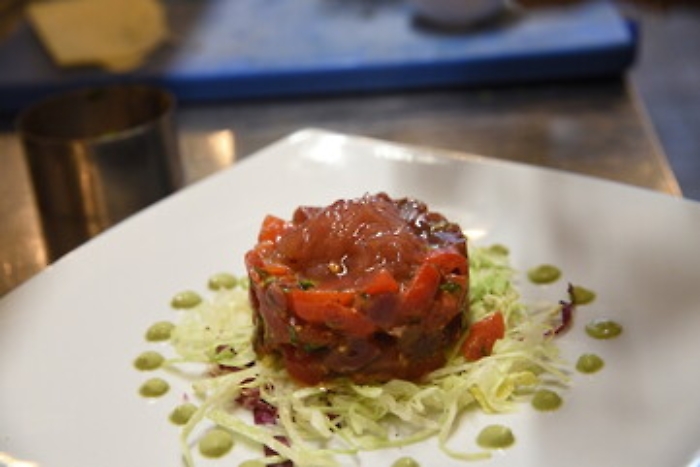 183557896-d11ee7ec-c418-4a74-9c78-3957fcefccbd