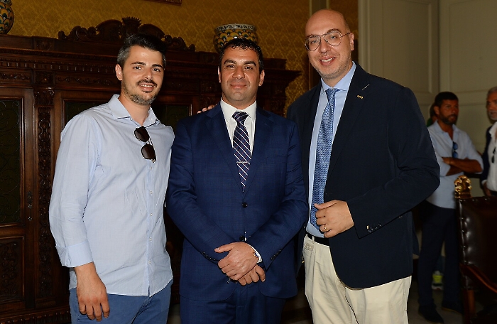 115641598-0f99d6f0-872b-4c88-ad4d-78777d98263b