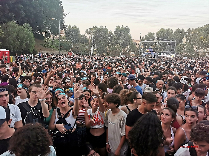 092201190-e4a121be-9590-42d6-94e3-7ef32b8bae45