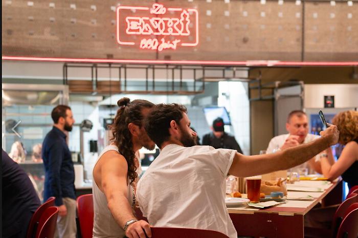 084809257-4cfc420a-3f64-4125-807a-0e9be62ccf59